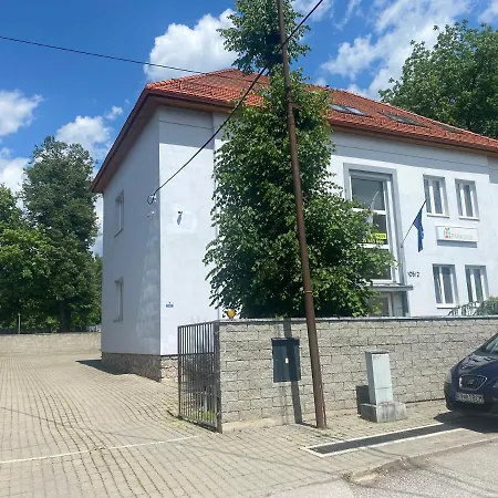 Parkhouse Apartmán Roznava