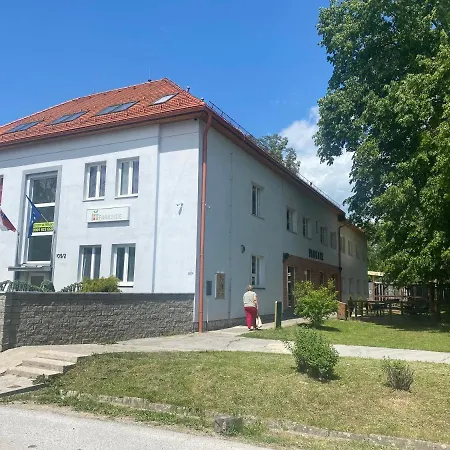 Apartment Parkhouse Roznava